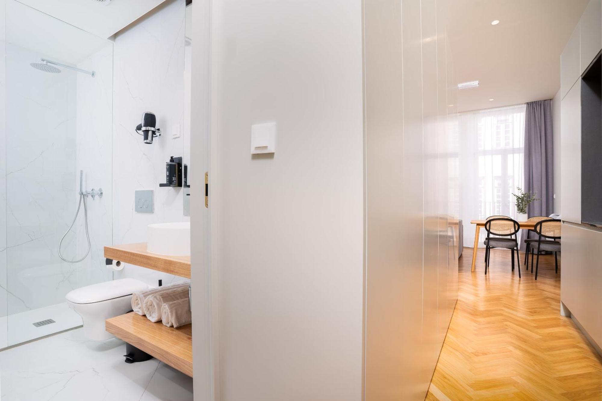 Limehome Rua 31 De Janeiro Appartamento